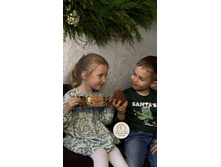 Photo 5219938488479249440 y.jpg