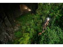 ����� ������� ������ � ���� — Hang Son Doong — �� ��������