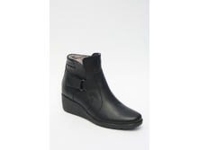 ������  726