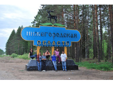 ����� ����