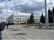 �������