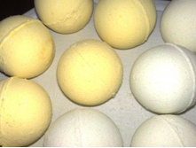 �� 90 ���.