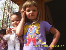 �������