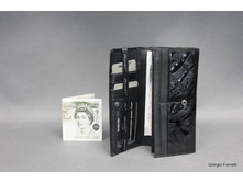 BR 2010C-A220-B BLACK  B2 D.JPG