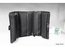 GF 066 012 black  B2 D.JPG