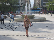 ����� ����