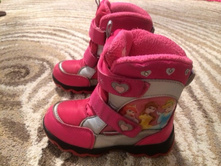 28 �-�, 750 ���.