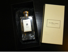 jo_malone_nectarine_blossom__honey_cologne_100ml.JPG