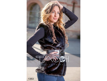 ���� 1075 ���.  ������: S(42-44), M(44-46) ��������: ������������� �����, ���� ������ �������, ����� 70 ��.