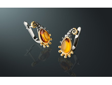 �-72131099  1358p.jpg