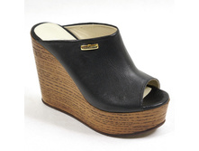 IL-250505-01 Laura Cesari ���� ������ ��� ���.����, 48,79����