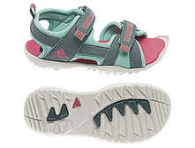 adidas-sandalii-detskie-d67164.jpg