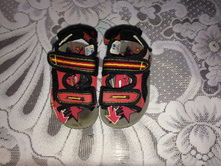 Mothercare  20,5 ������ 200 ���