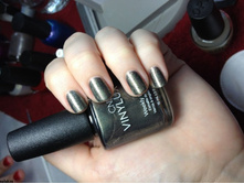 �Night Glimmer.jpg