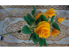 ����� ����