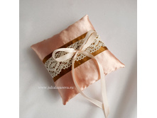 ����� 700 ���.