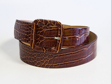 B0128   320���