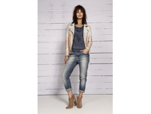 13.059 yaya 43009.jpg