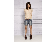 13.059 yaya 43569.jpg