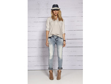 13.060 YAYA 44253.jpg