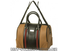 Ju*sto Creaz*ione 580*441K.jpg