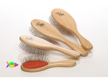 Mini Pocket Pin Brush