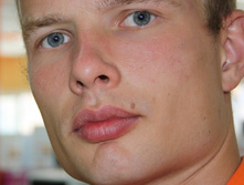 x_d6724b02.jpg