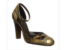 5270�        11-83-JULIA-CURRY.JPG