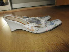 ��� ��, ��� �����.