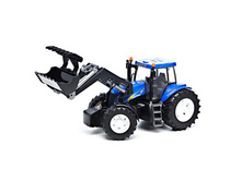 03-021 Bruder ������� New Holland T8040 � ����������� - 1784,00.jpg