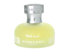 BURBERRY WEEK END lady.jpg