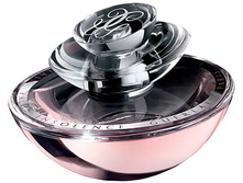 GUERLAIN INSOLENCE lady.jpg