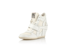 38�. 2900 ���. 