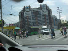 ������-�������