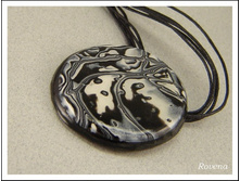 bw_pendant_1.jpg