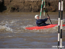 ����� ����