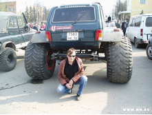 �����  �