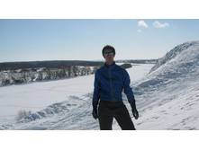 ����� ����