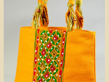 rubel_yellow_green.jpg  470 ���.