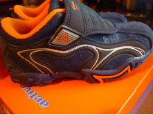 ����� ����**���� 25