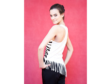 ����� (1366) 700�.