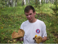 �������