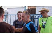 ���� � ��