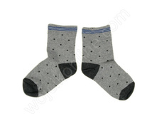 �����  74 � +%