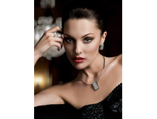 ���*����