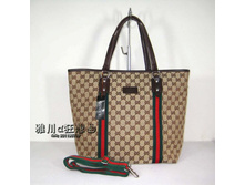 ����� Gucci ���� 40+23