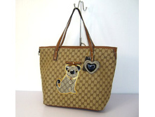 ����� Gucci ���� 48+23
