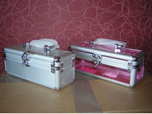 �� 272���.+���%