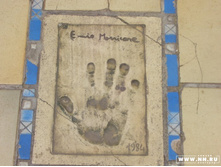 ��������