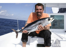 ����� � �